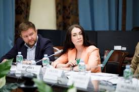 Общественная палата поддержала профсоюзные предложения в законопроект о молодежи.