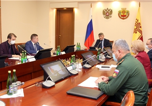 Министр здравоохранения Чувашии Владимир Степанов доложил о текущей эпидемиологической ситуации в республике.