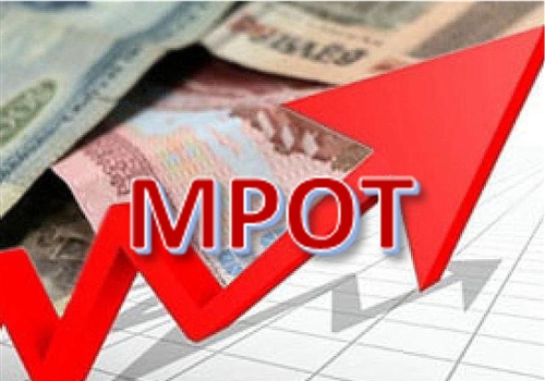 Минимальный размер оплаты труда с 1 января 2021 года составит 12 792 рублей.