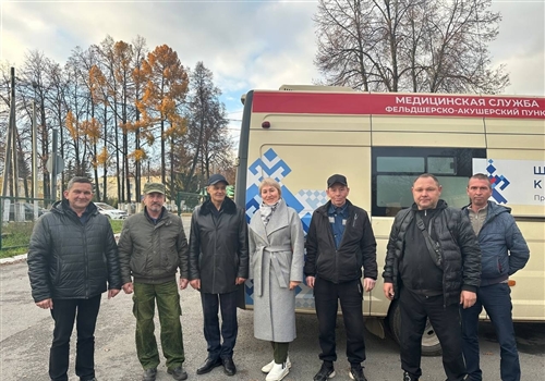 C Днем автомобилиста водителей поздравил Профсоюз Чебоксарской РБ.